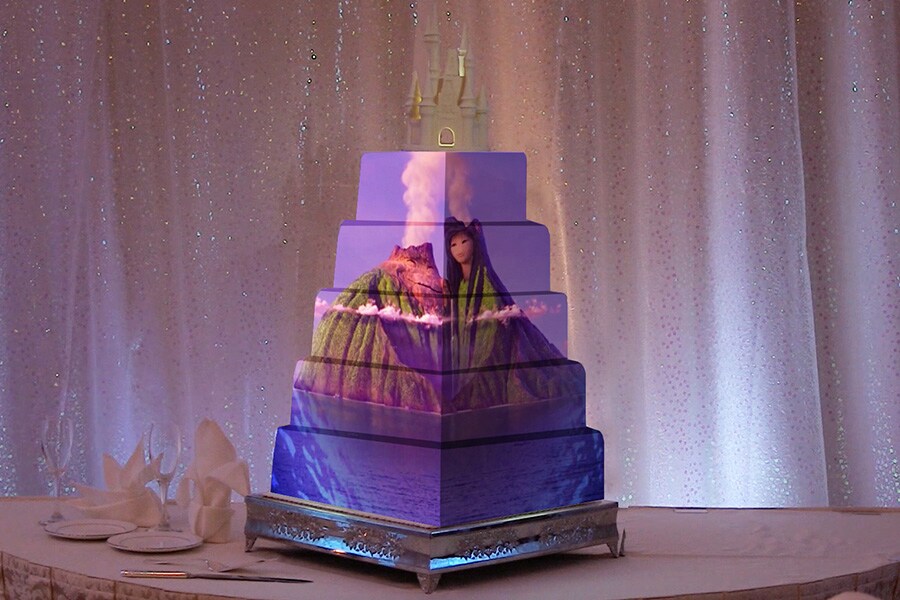 Wedding Cake Wednesday Lava Ming Projection Disney Weddings Check Out The Video Of Cake Below This Sequence Ropriately Debuted At Aulani A Disney Resort Spa And We Are Officially Obsessed